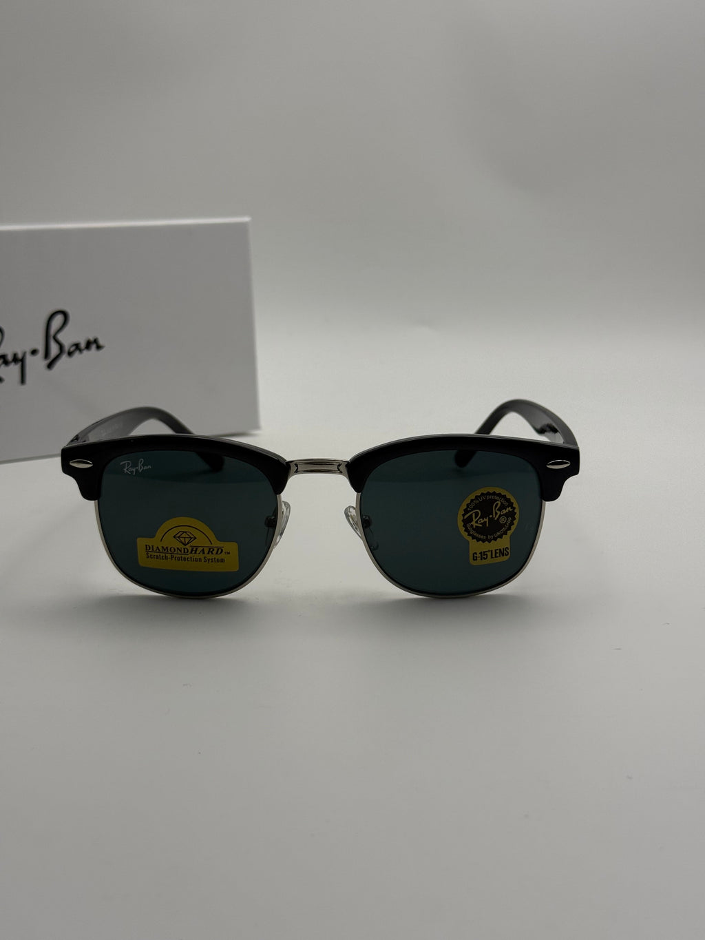Ray-Ban Clubmaster Sunglasses – Black & Silver Frame / G-15 Green Lenses