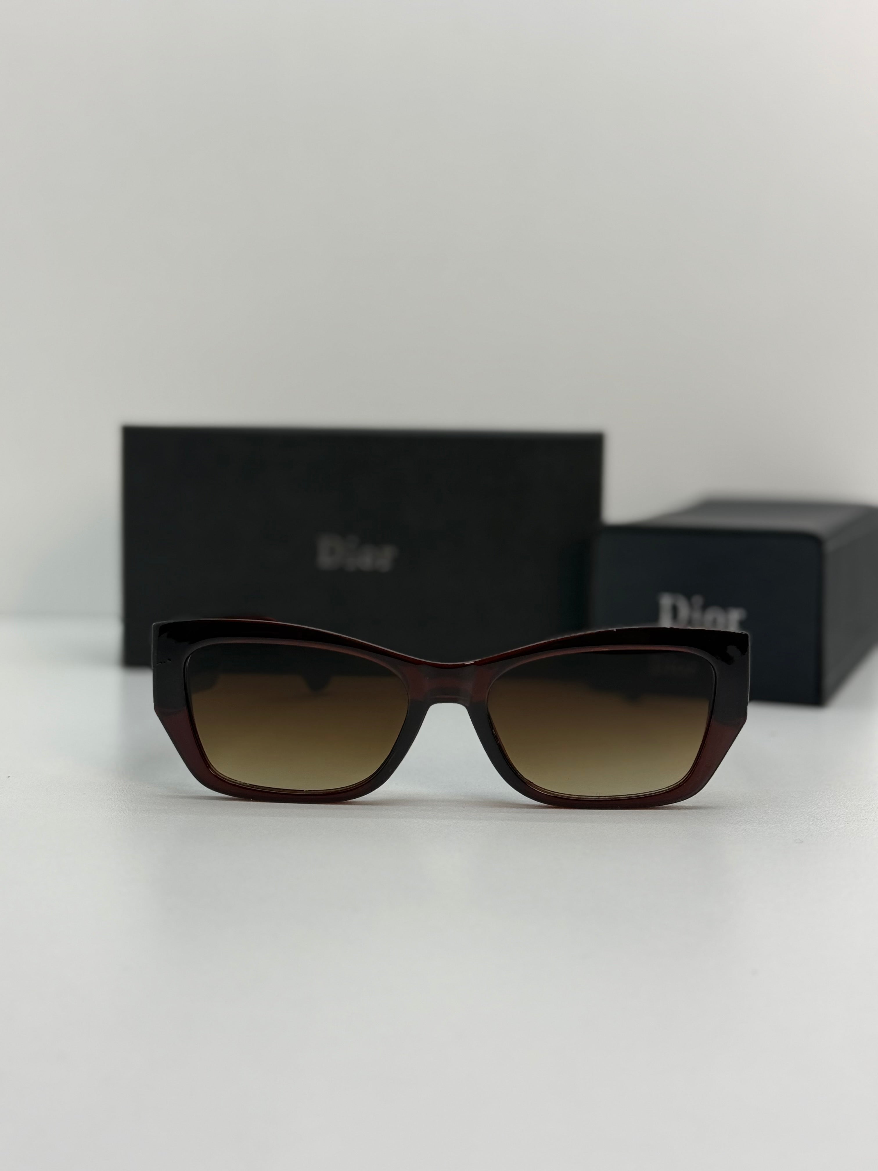 Miss Dior Butterfly Sunglasses – Tortoise/Gold