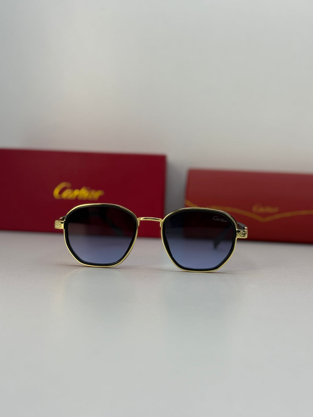 Cartier – Gold / Blue Gradient