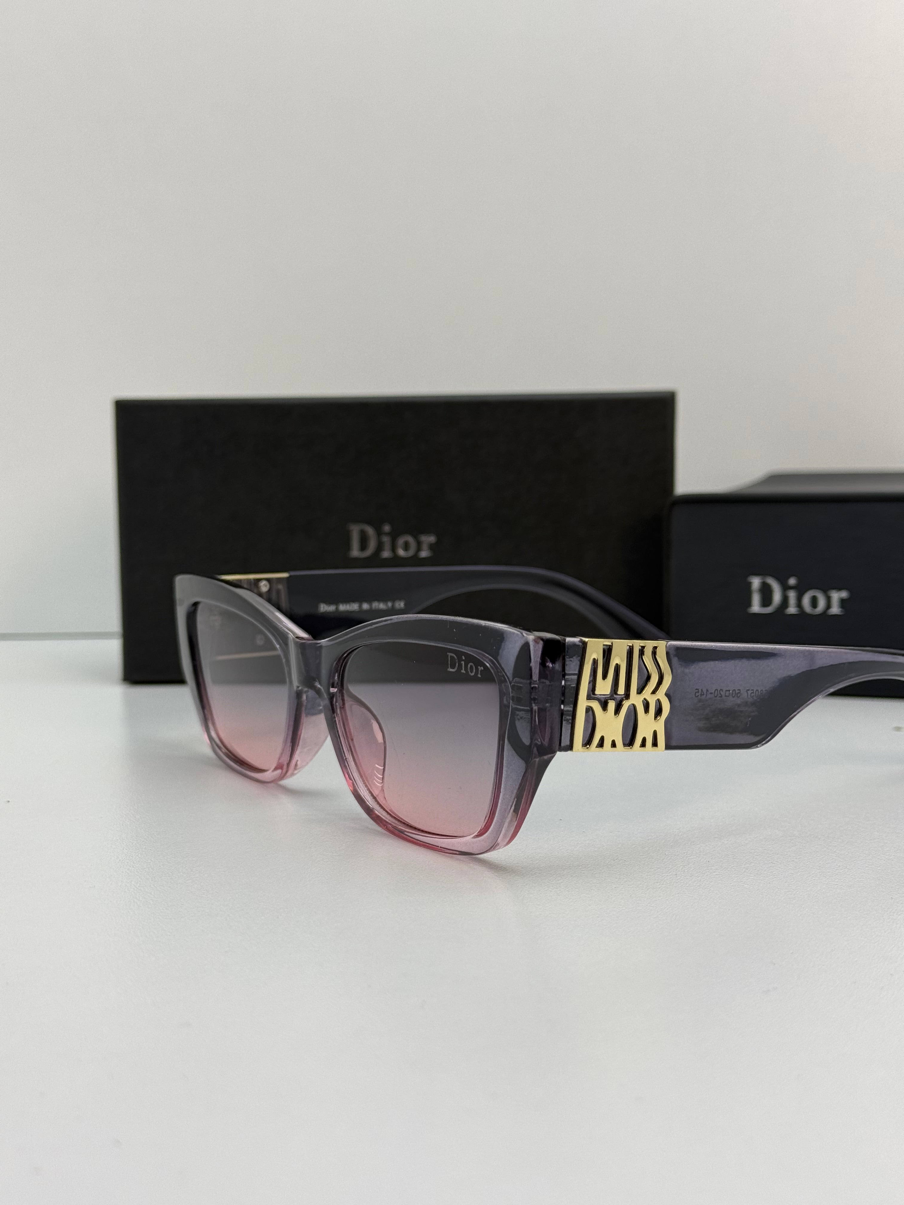 Miss Dior Butterfly Sunglasses – Grey Pink Ombré/Gold