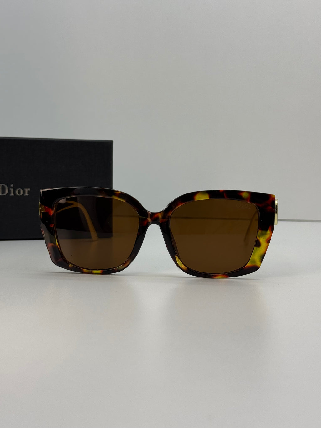 Dior 30Montaigne Square Havana Sunglasses – Brown Lens