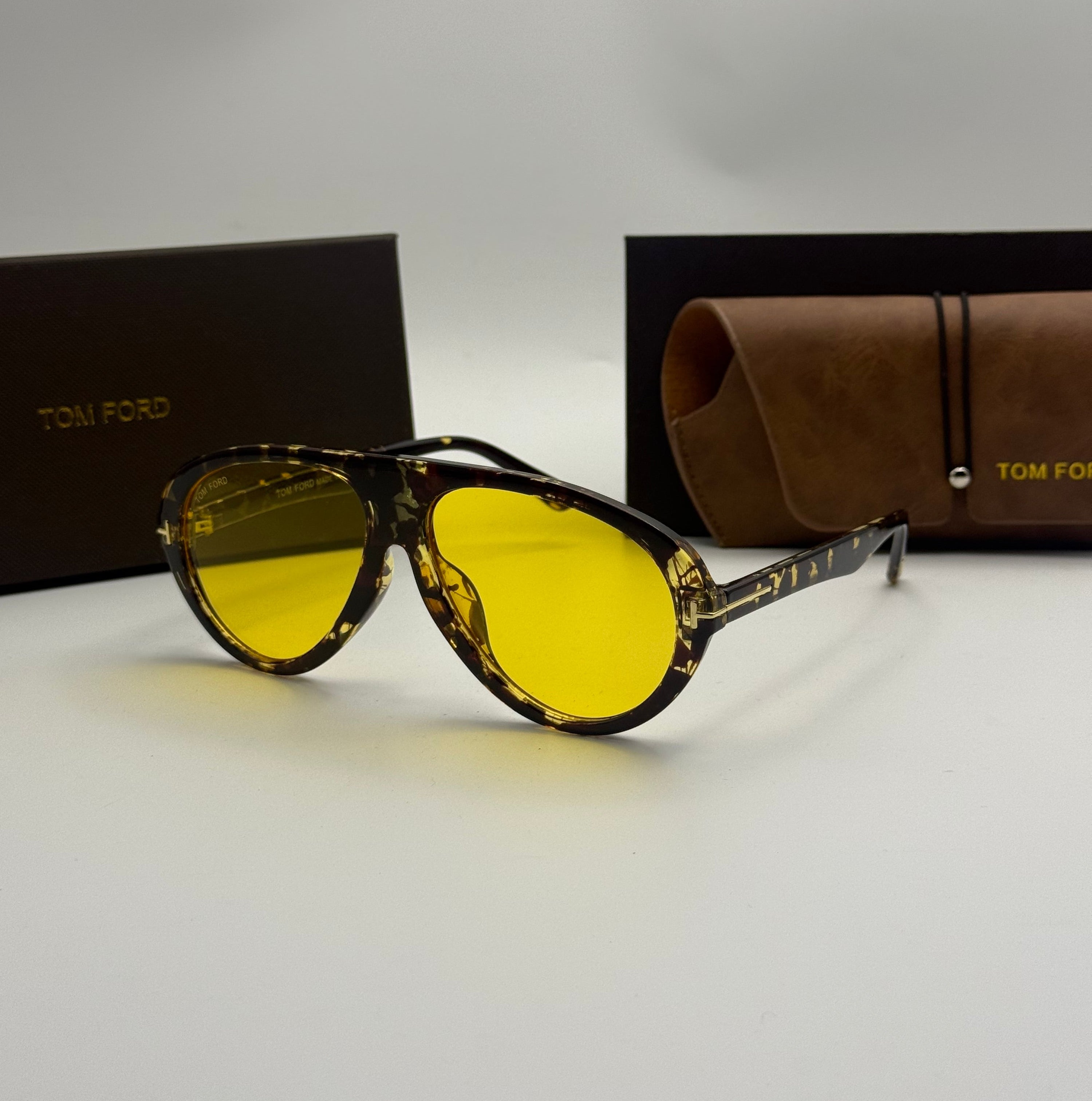 Tom Ford Aviator Sunglasses – Yellow Lens / Havana Tortoise Frame
