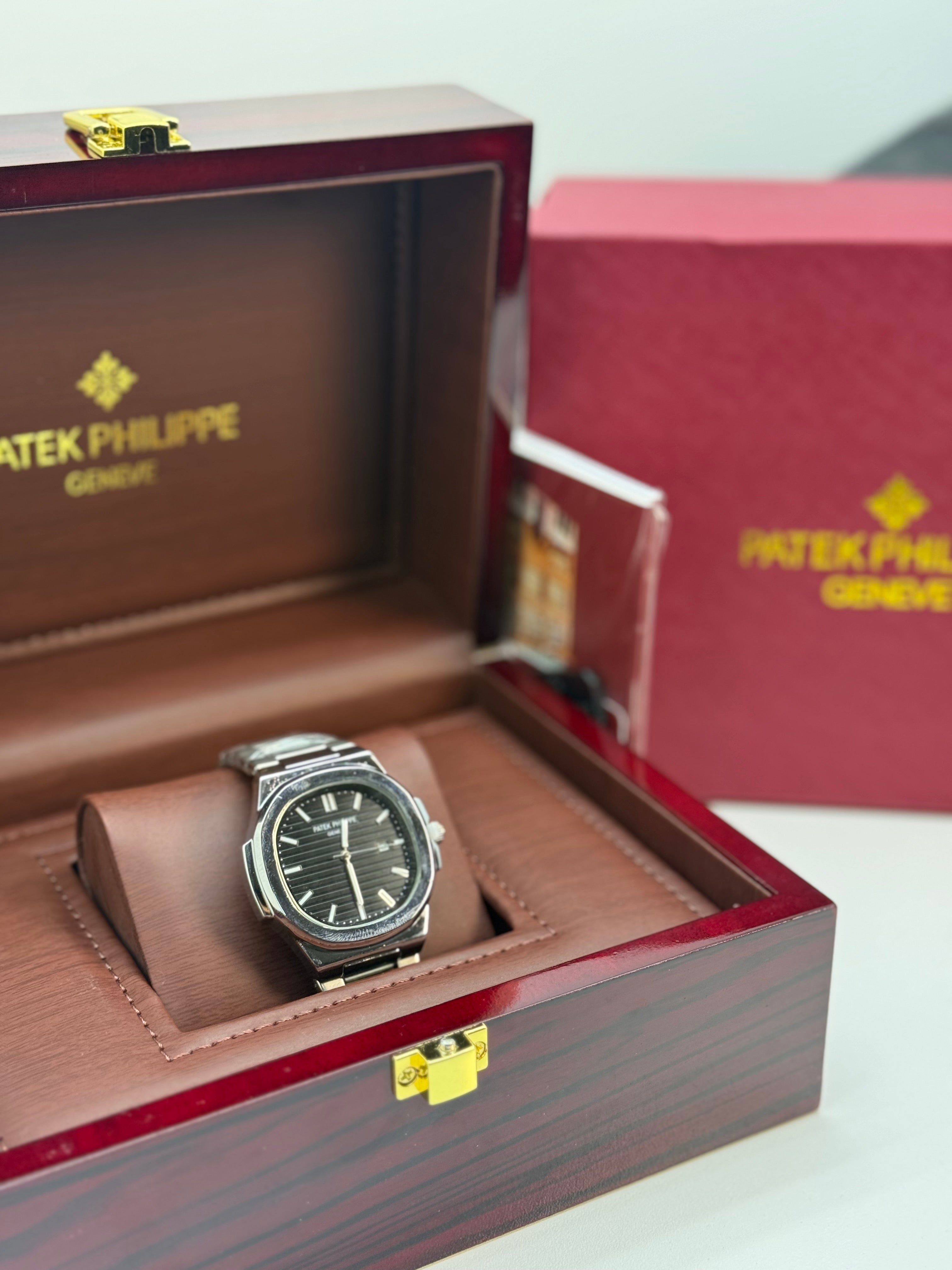 Patek Philippe Nautilus 5711 – Black Dial
