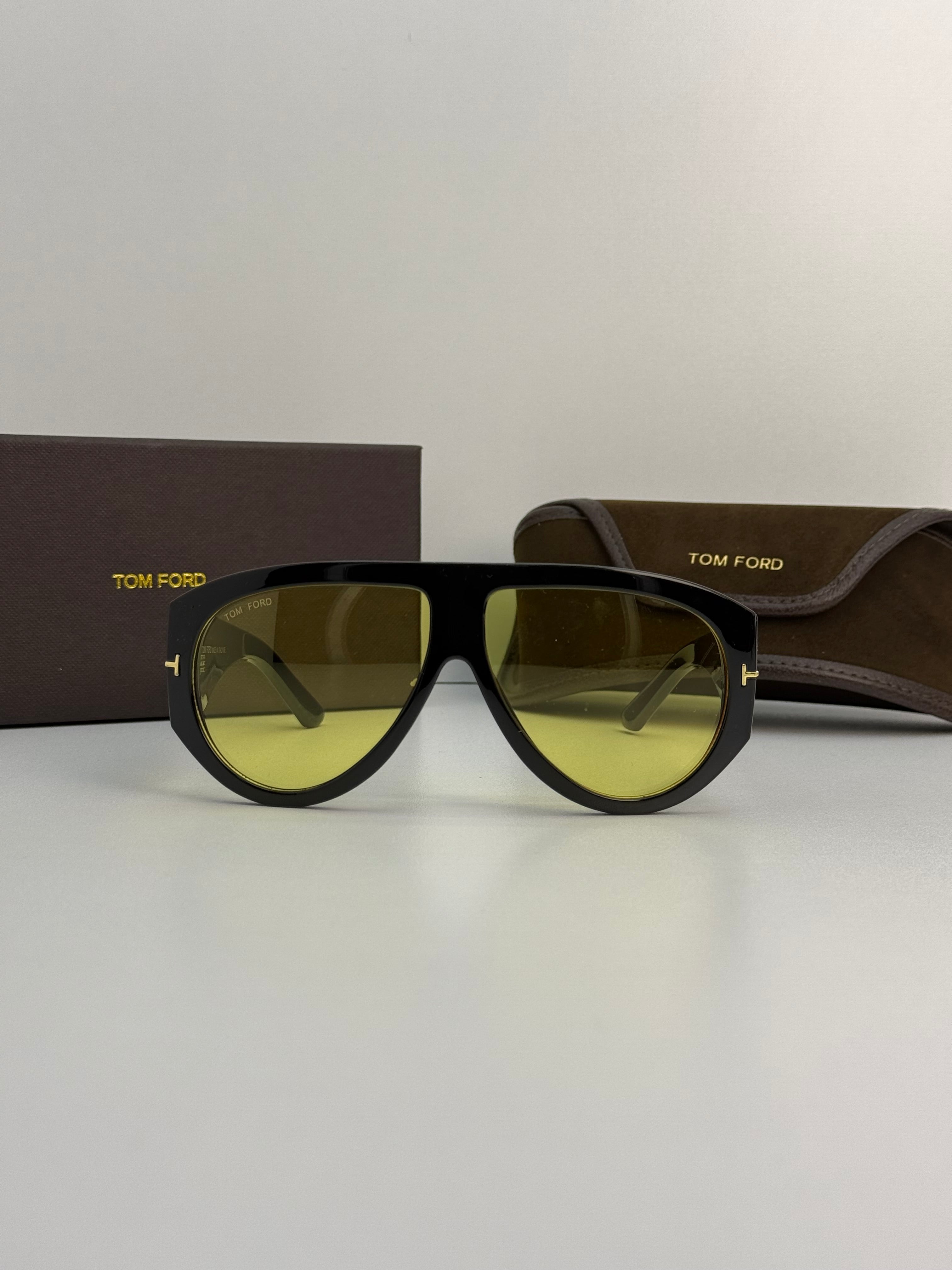 Tom Ford Oversized Shield Sunglasses (Black / Yellow Tint)