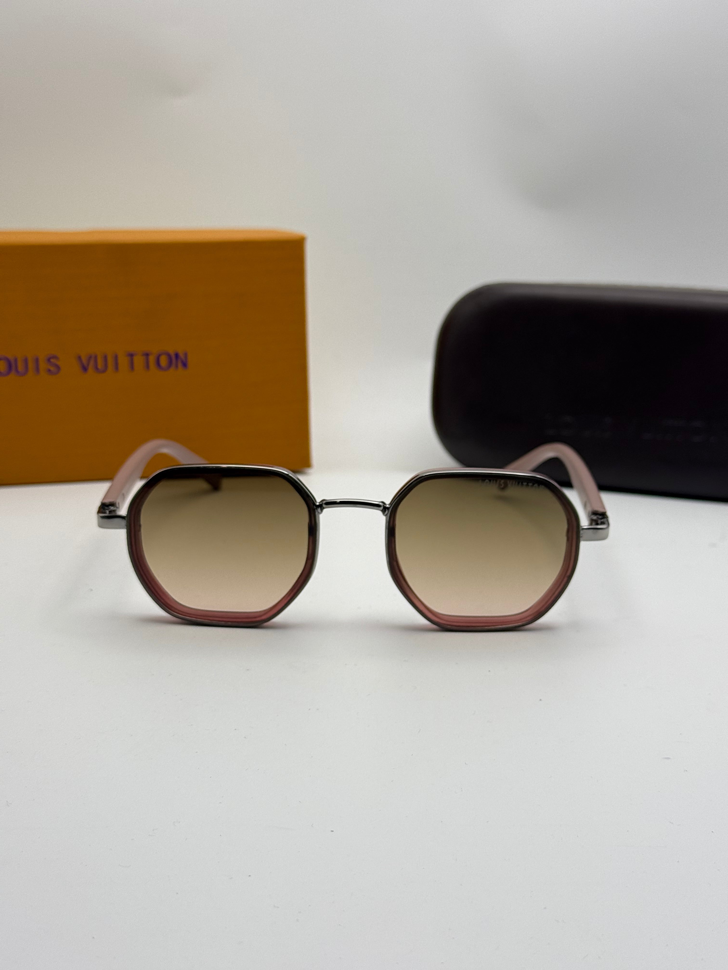 Louis Vuitton Sunglasses – Pink Frame Brown Gradient