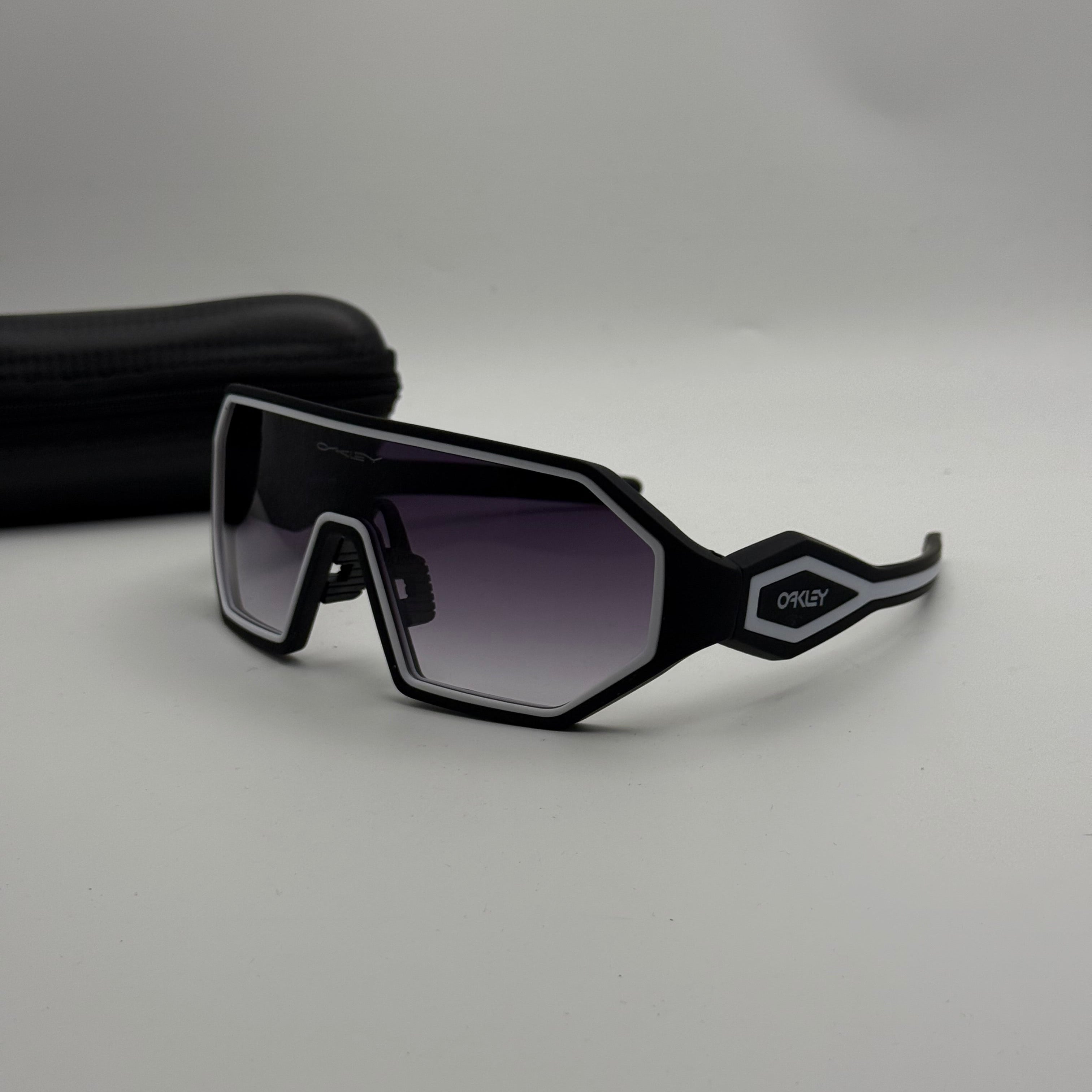 Oakley Wind Jacket – Black & White Shield Gradient
