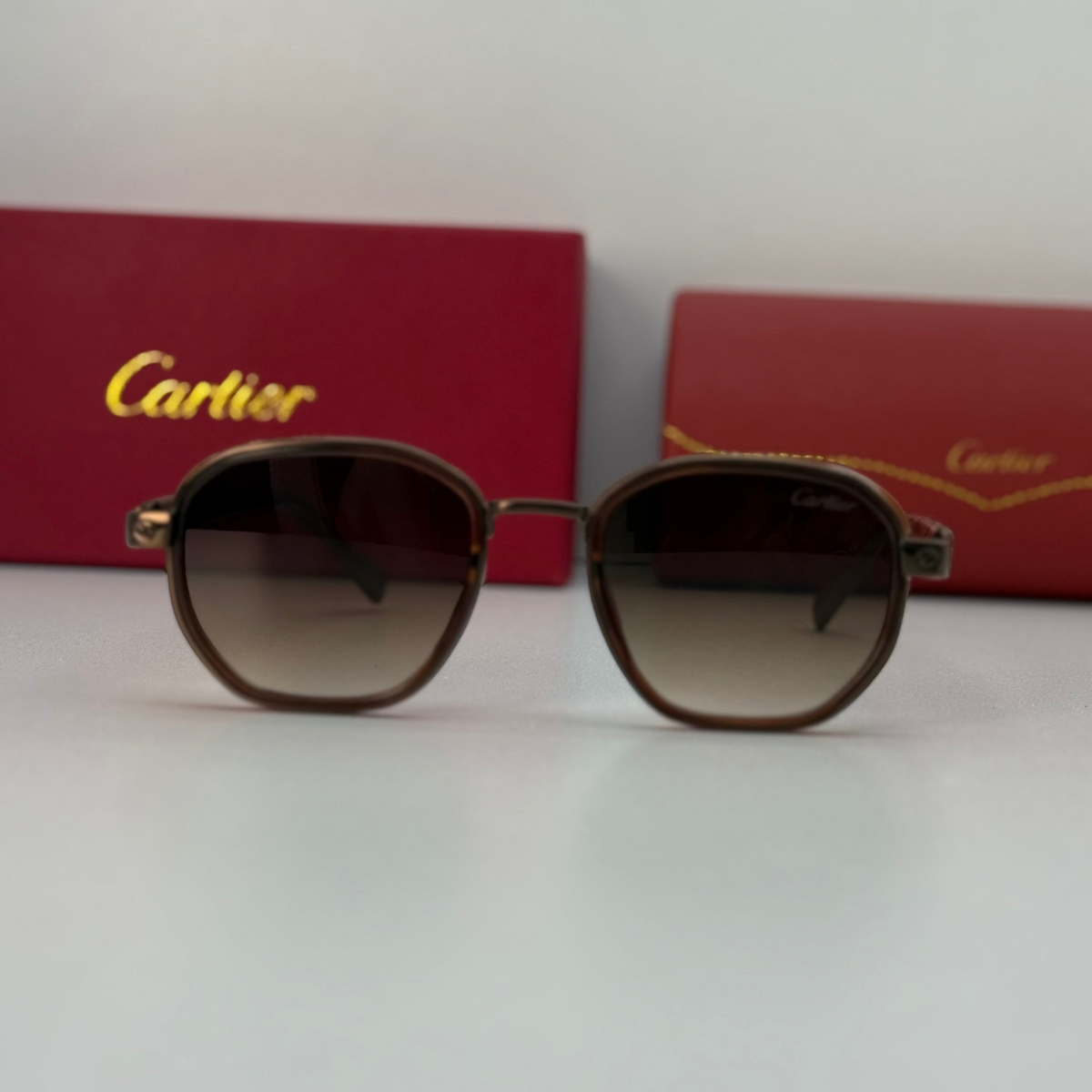 Cartier – Brown / Brown Gradient