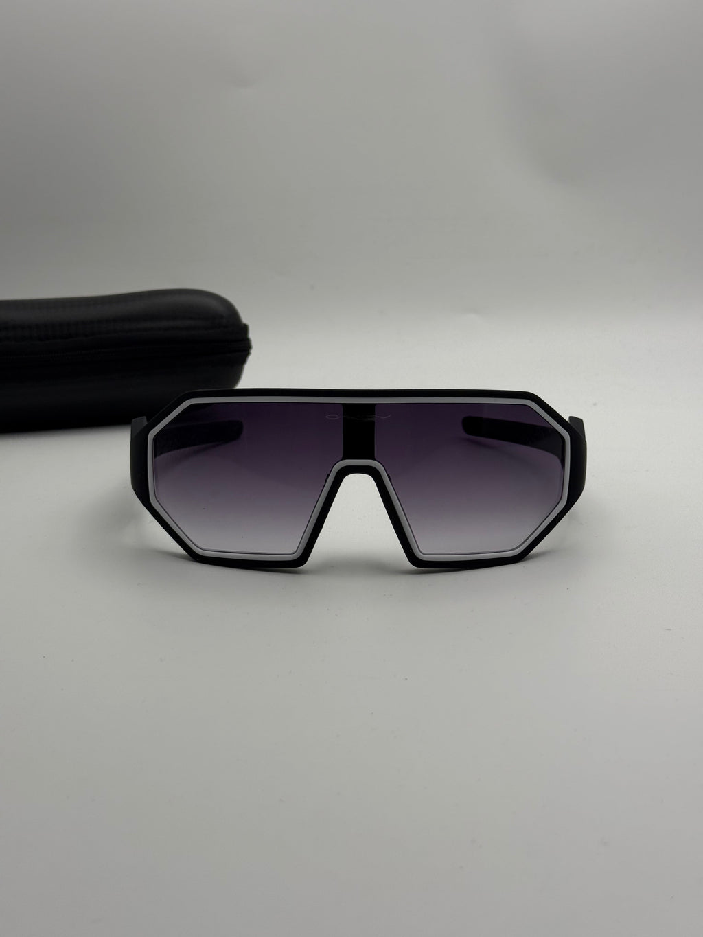 Oakley Wind Jacket – Black & White Shield Gradient