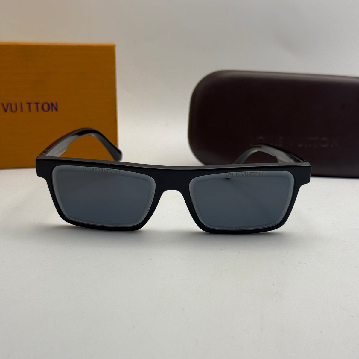Louis Vuitton Square Sunglasses – Black