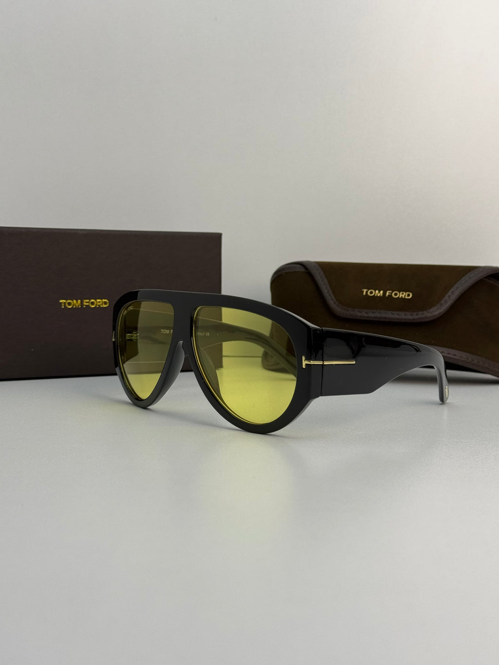 Tom Ford Oversized Shield Sunglasses (Black / Yellow Tint)