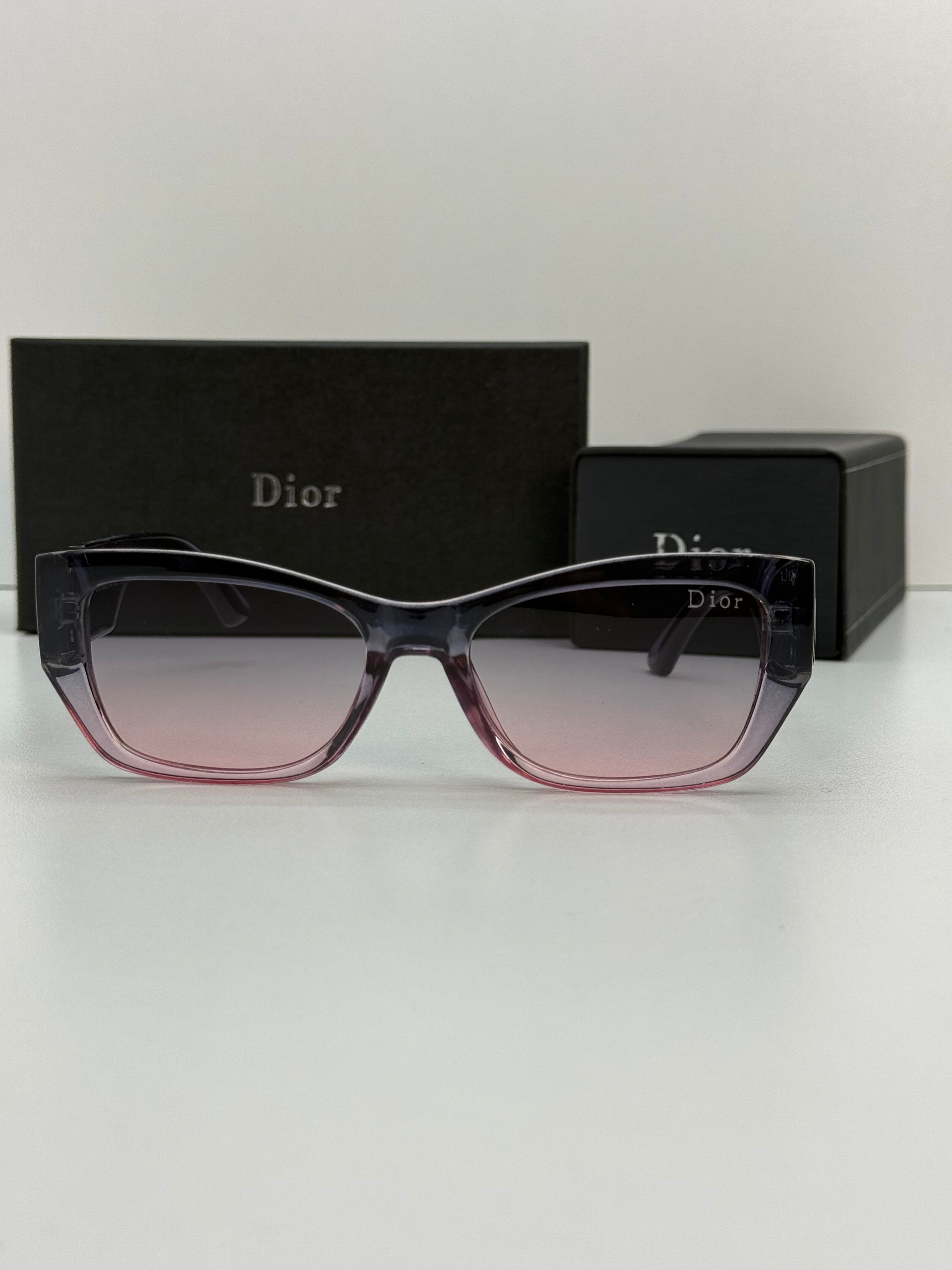 Miss Dior Butterfly Sunglasses – Grey Pink Ombré/Gold