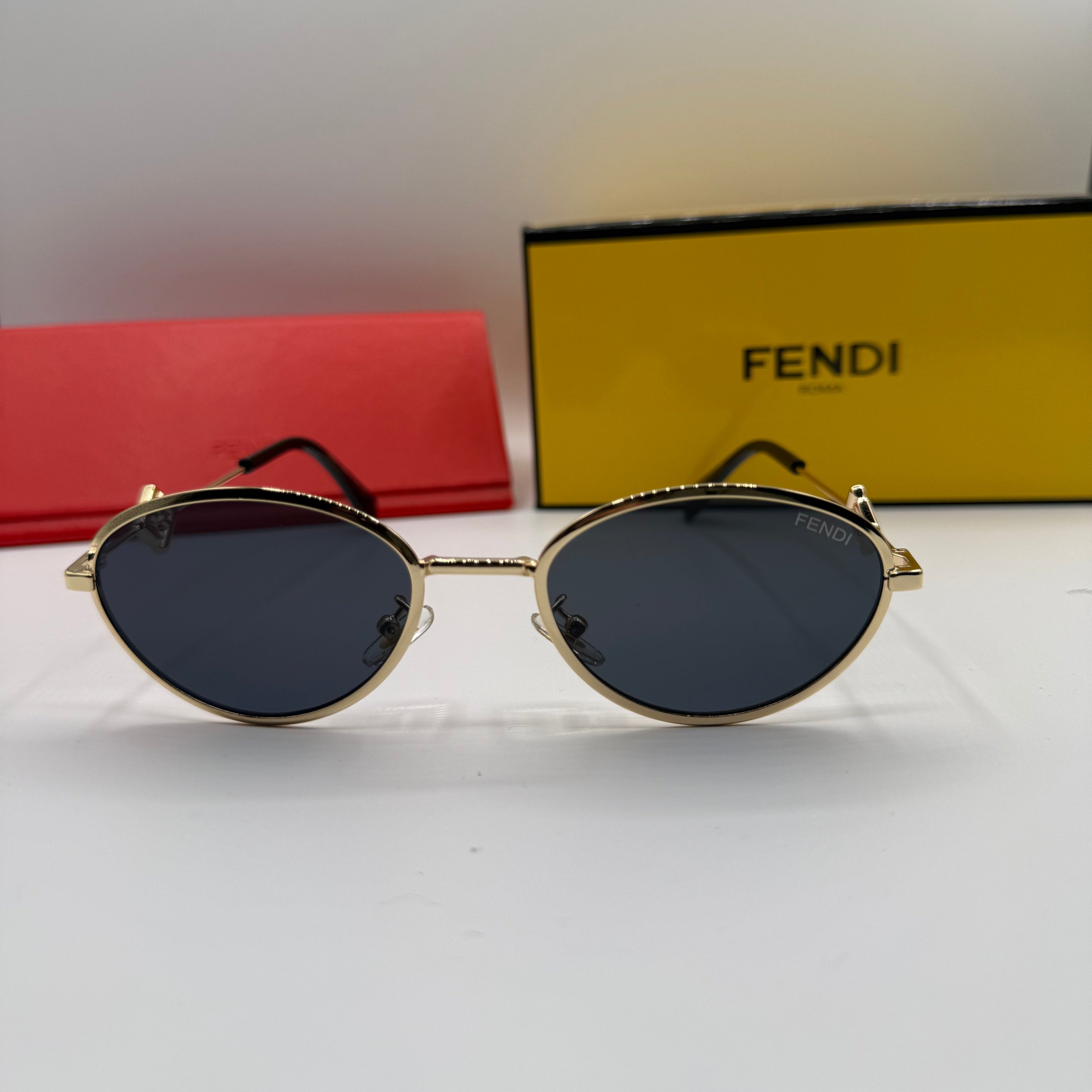 Fendi Round Sunglasses – Gold Frame & Dark Lenses
