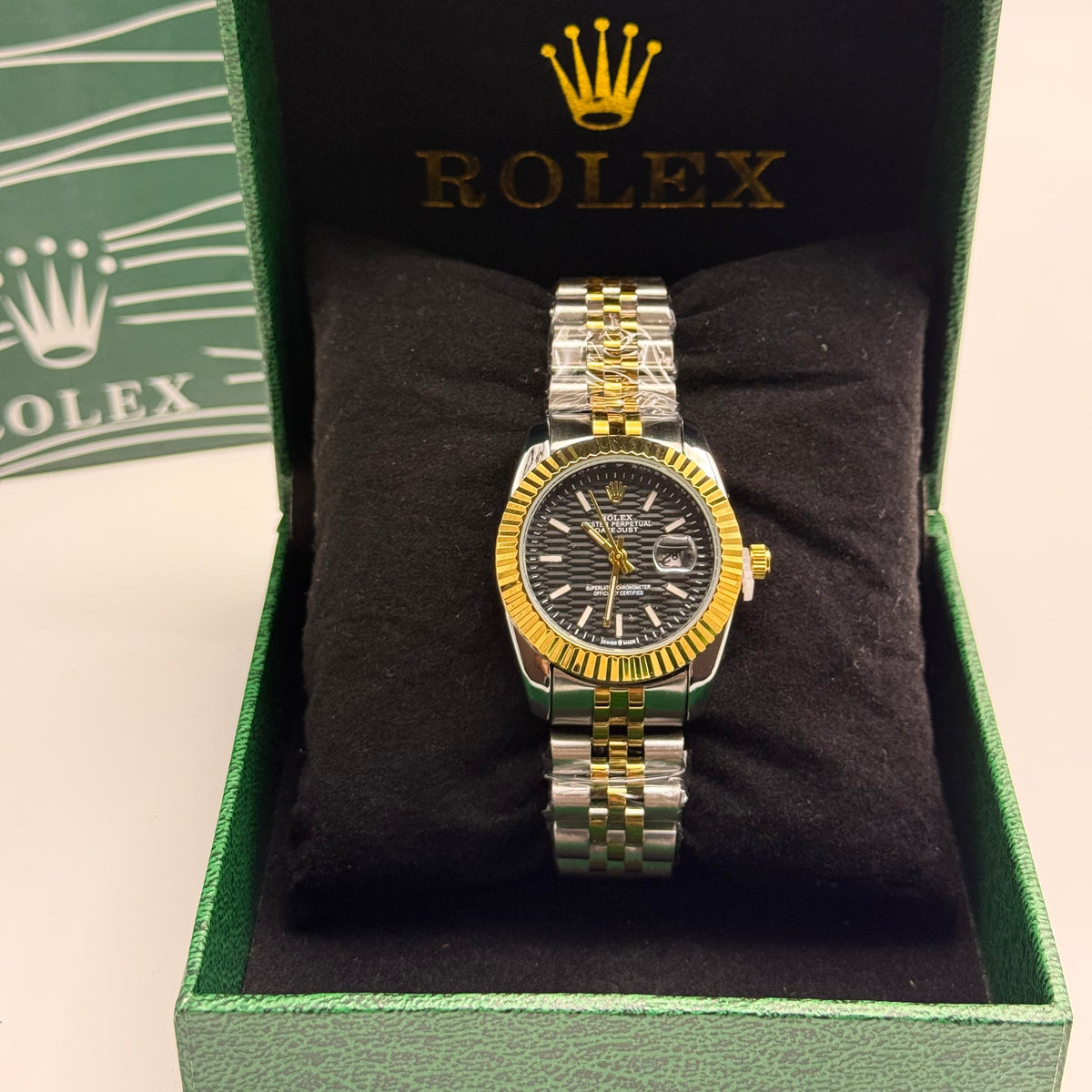 Two-Tone Black Textured Dial Fluted Bezel Bracelet Watch