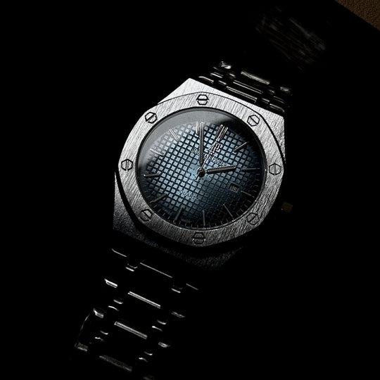 Audemars Piguet Classic Royal Oak For Him – Silver Blue
