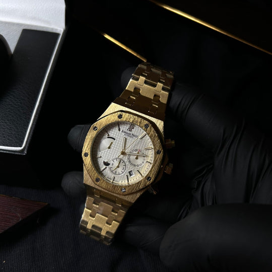 Audemars Piguet Royal Oak Chronograph For Him – Champagne Dial in Gold Tone