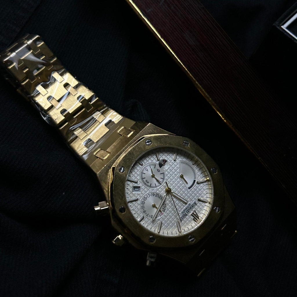 Audemars Piguet Royal Oak Chronograph For Him – Champagne Dial in Gold Tone