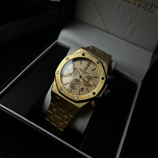 Audemars Piguet Royal Oak Chronograph For Him – Gold Tone W