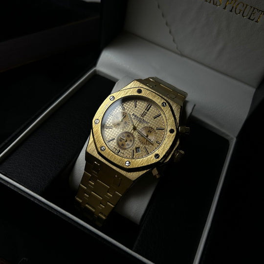 Audemars Piguet Royal Oak Chronograph For Him – Gold Tone W