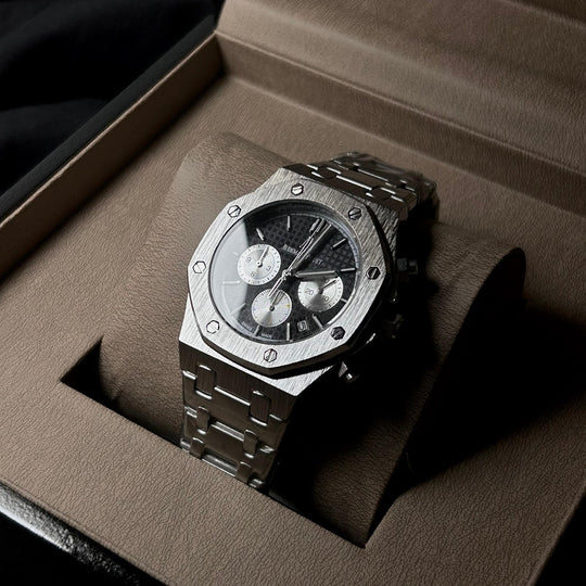 Audemars Piguet Royal Oak Chronograph For Him – Silver Black Dial