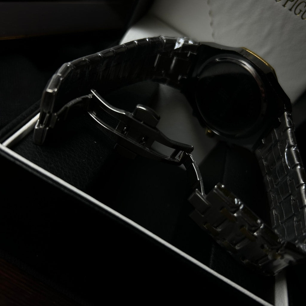 Audemars Piguet Royal Oak Chronograph For Him – Two-Tone with Black Dial