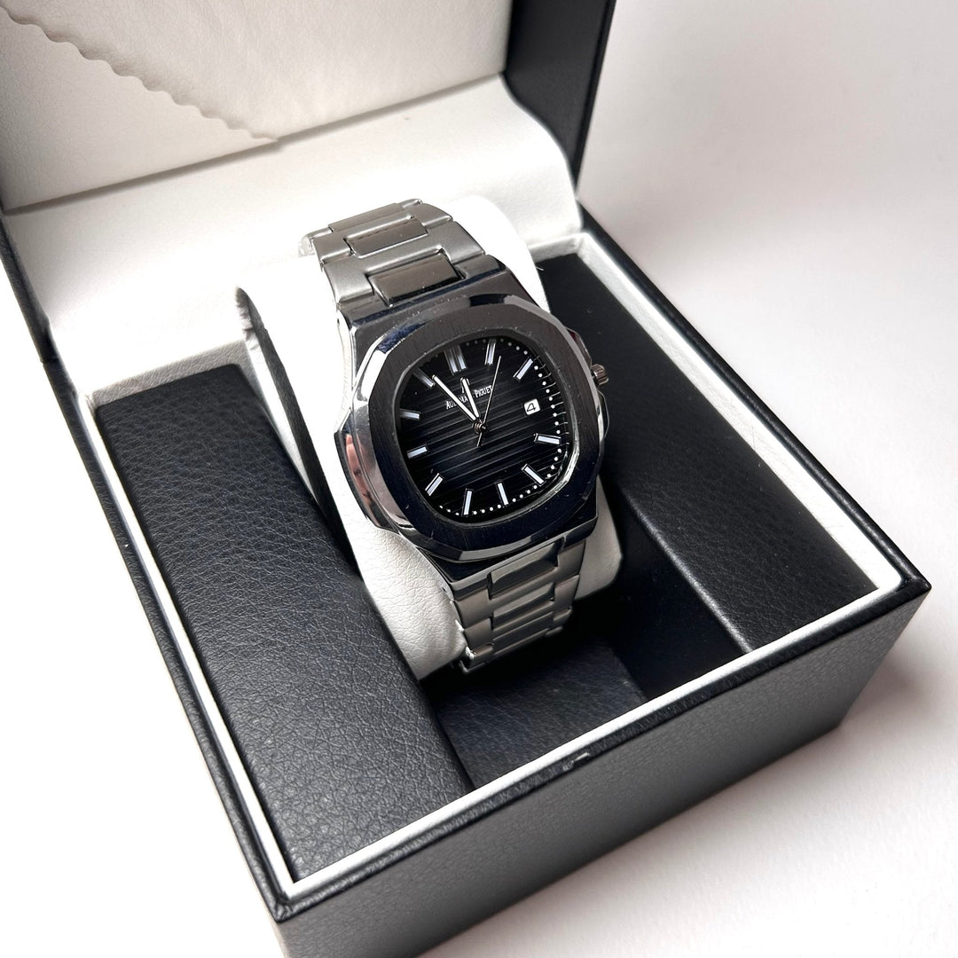 Audemars Piguet Royal Oak Nautilus For Him - Silver with Black Dial