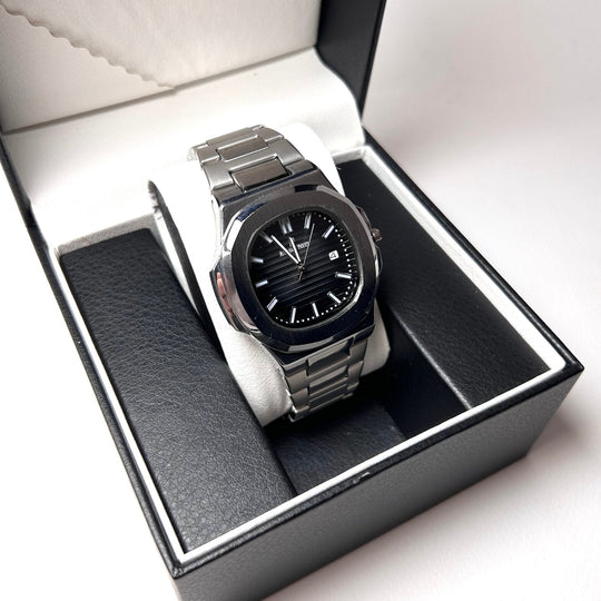 Audemars Piguet Royal Oak Nautilus For Him - Silver with Black Dial