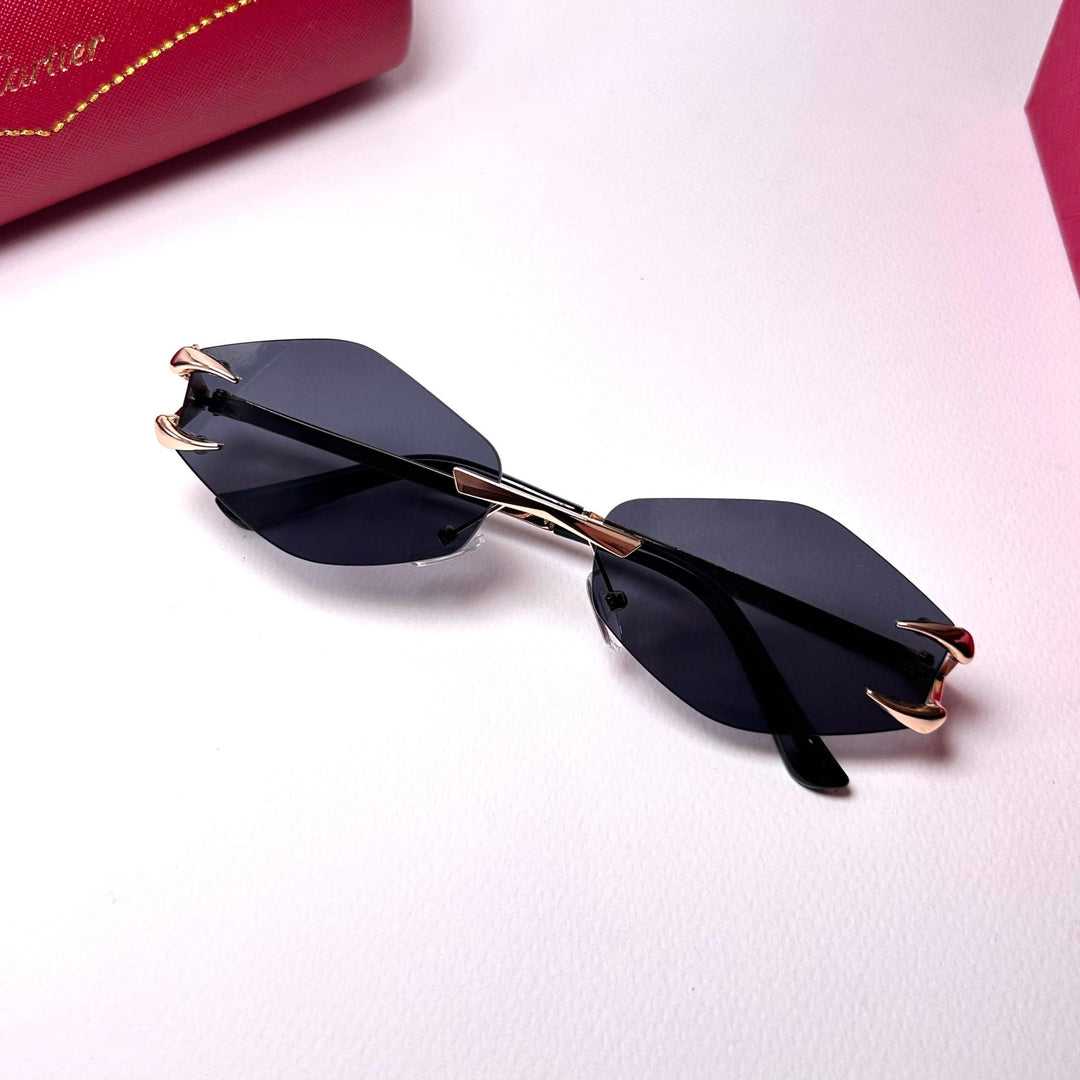 Cartier Panthère Geo – Black