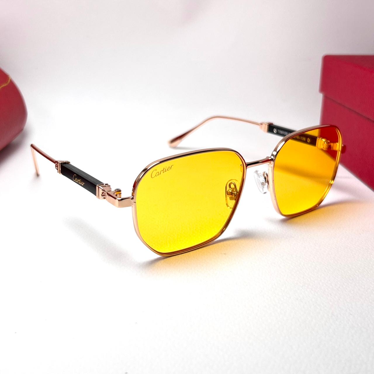 Cartier Signature C T09100 Square - Yellow