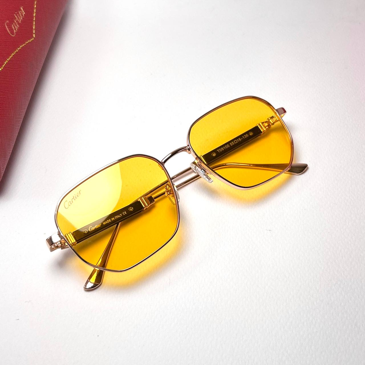 Cartier Signature C T09100 Square - Yellow