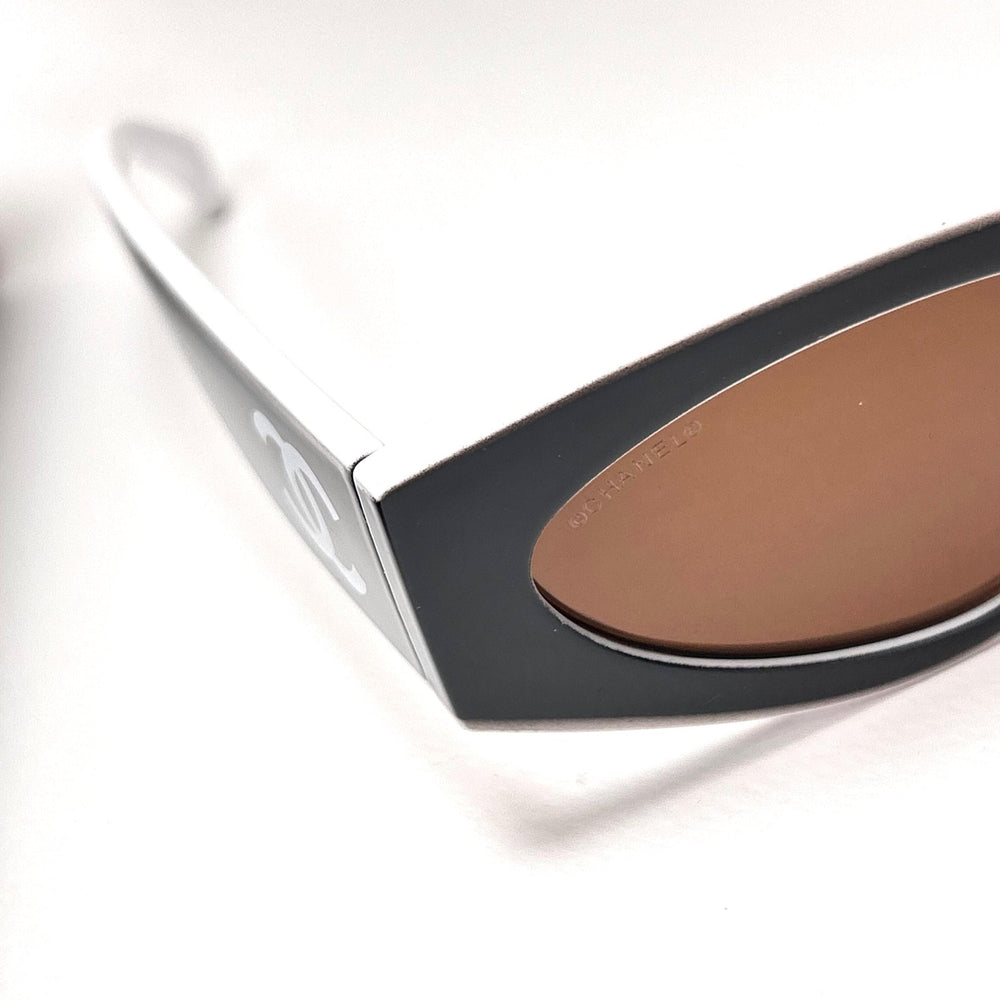 Chanel Cat Eye CH6056 - Brown
