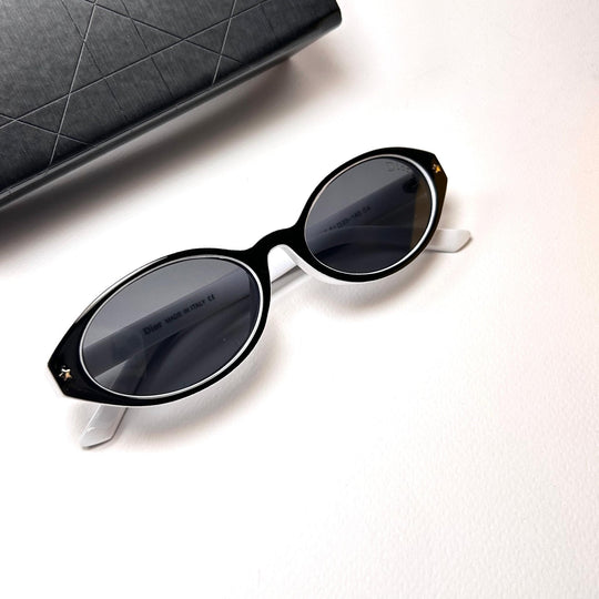 Dior Pacific Oval R1F - Panda