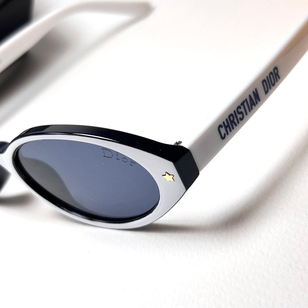 Dior Pacific Oval R1F - White Navy