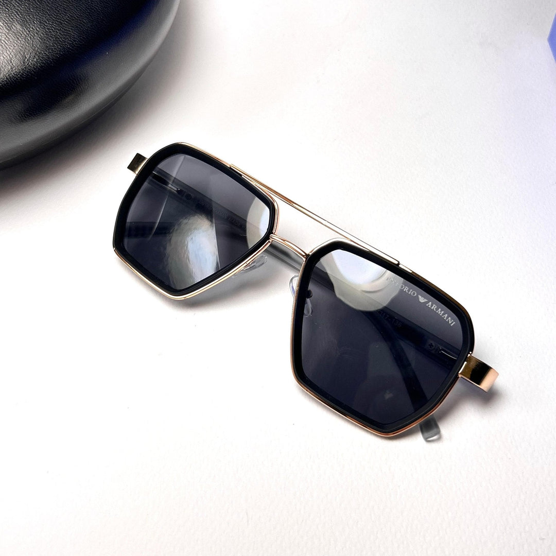 Emporio Armani Bold Navigator - Golden Black