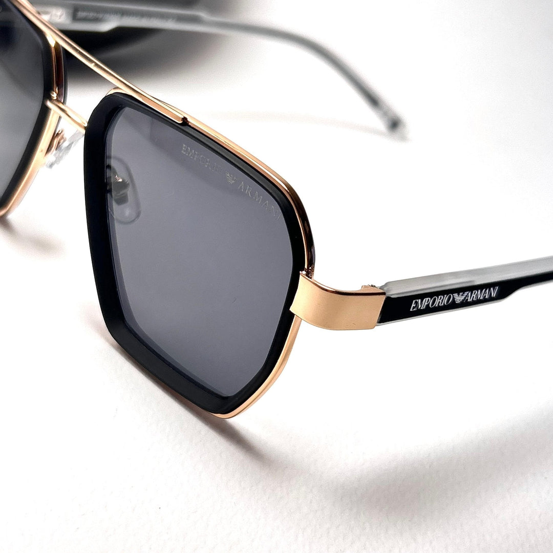 Emporio Armani Bold Navigator - Golden Black