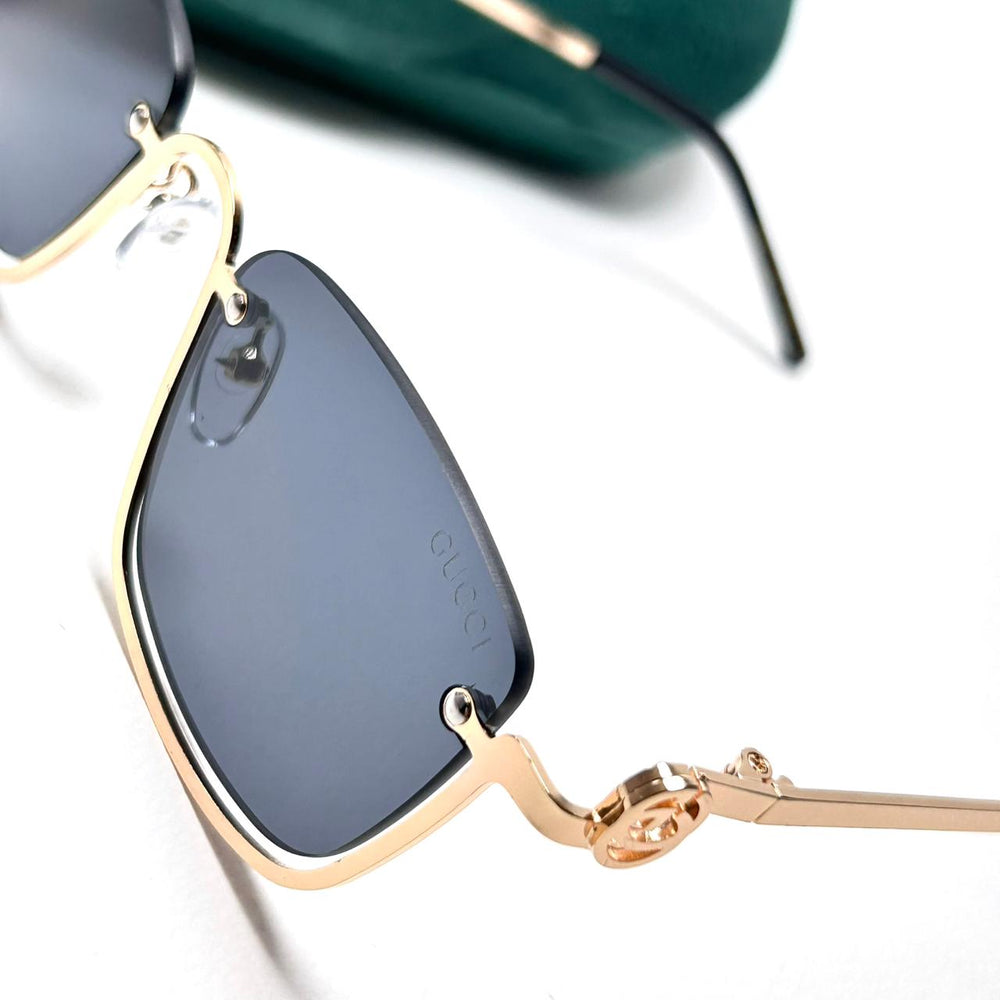 Gucci GG Rectangular Upside Down - Golden Black