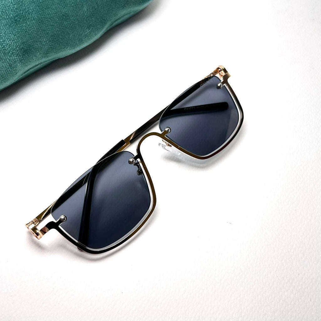 Gucci GG Rectangular Upside Down - Golden Black