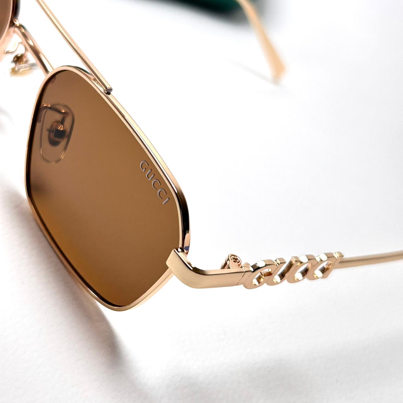 Gucci Lettering GG1804S - Brown