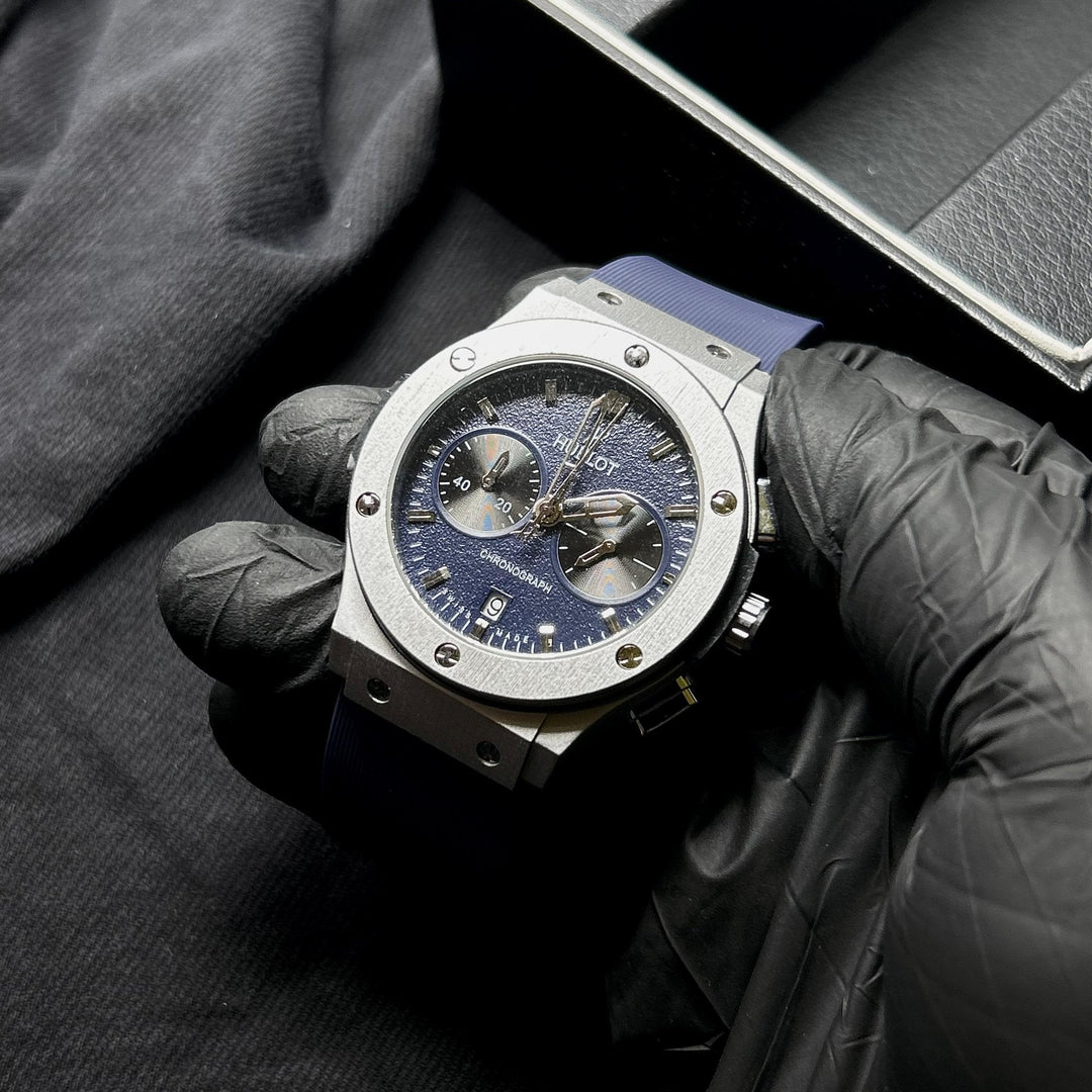 Hublot Classic Fusion Chronograph – Navy Dial