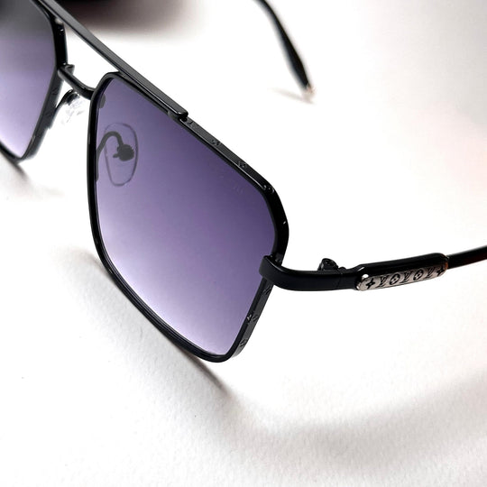 Louis Vuitton Navigator 2144 – Violet Gradient