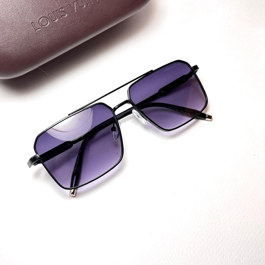Louis Vuitton Navigator 2144 – Violet Gradient