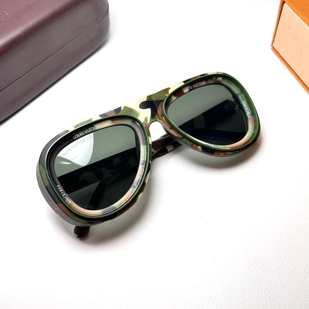 Louis Vuitton Super Vision OverSize Aviator - Camo Green