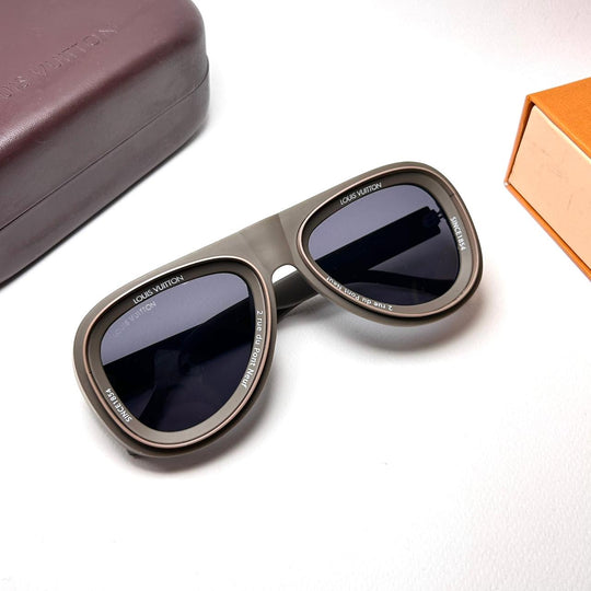 Louis Vuitton Super Vision Oversize Aviator – Warm Grey