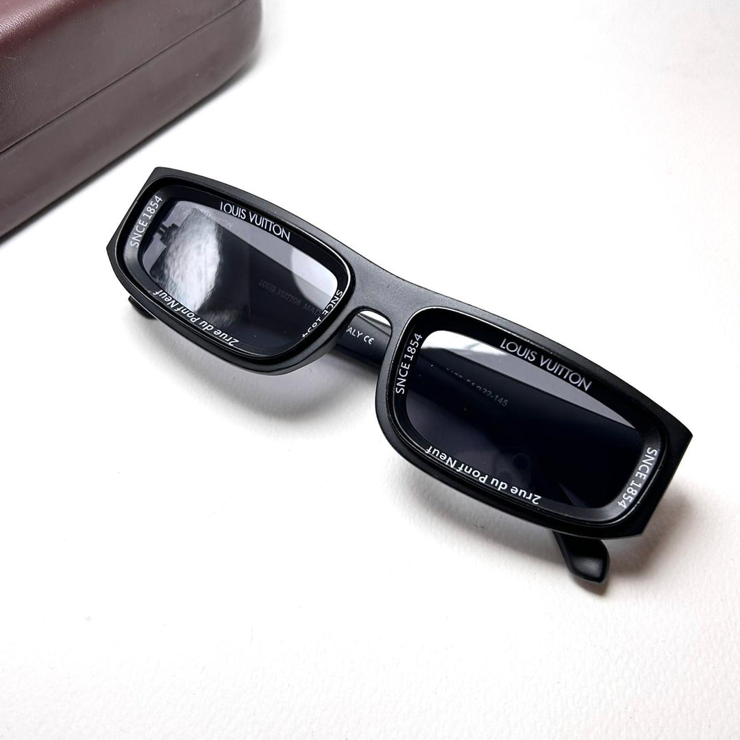 Louis Vuitton Super Vision Rectangular 6190 - Black