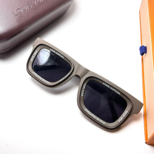 Louis Vuitton Super Vision Square - Warm Grey