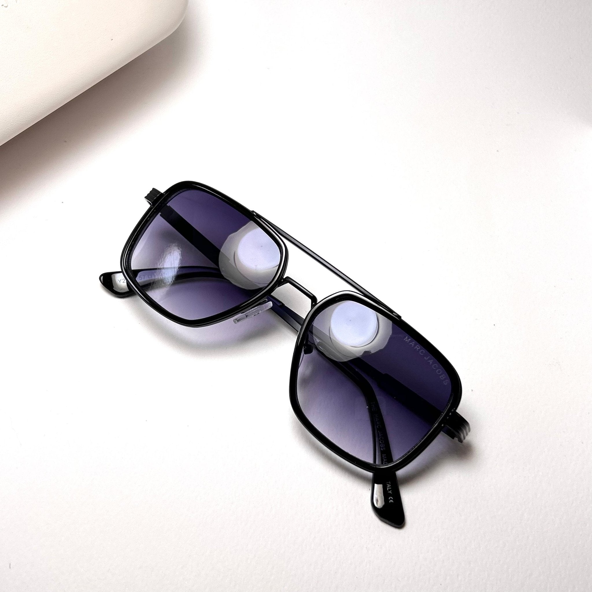 Marc Jacobs Square Y2145 C5 – Purple Gradient