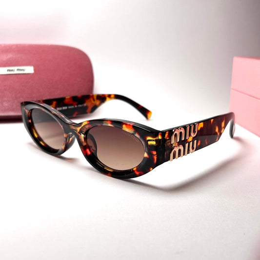 Miu Miu Glimpse Oval – Glamour