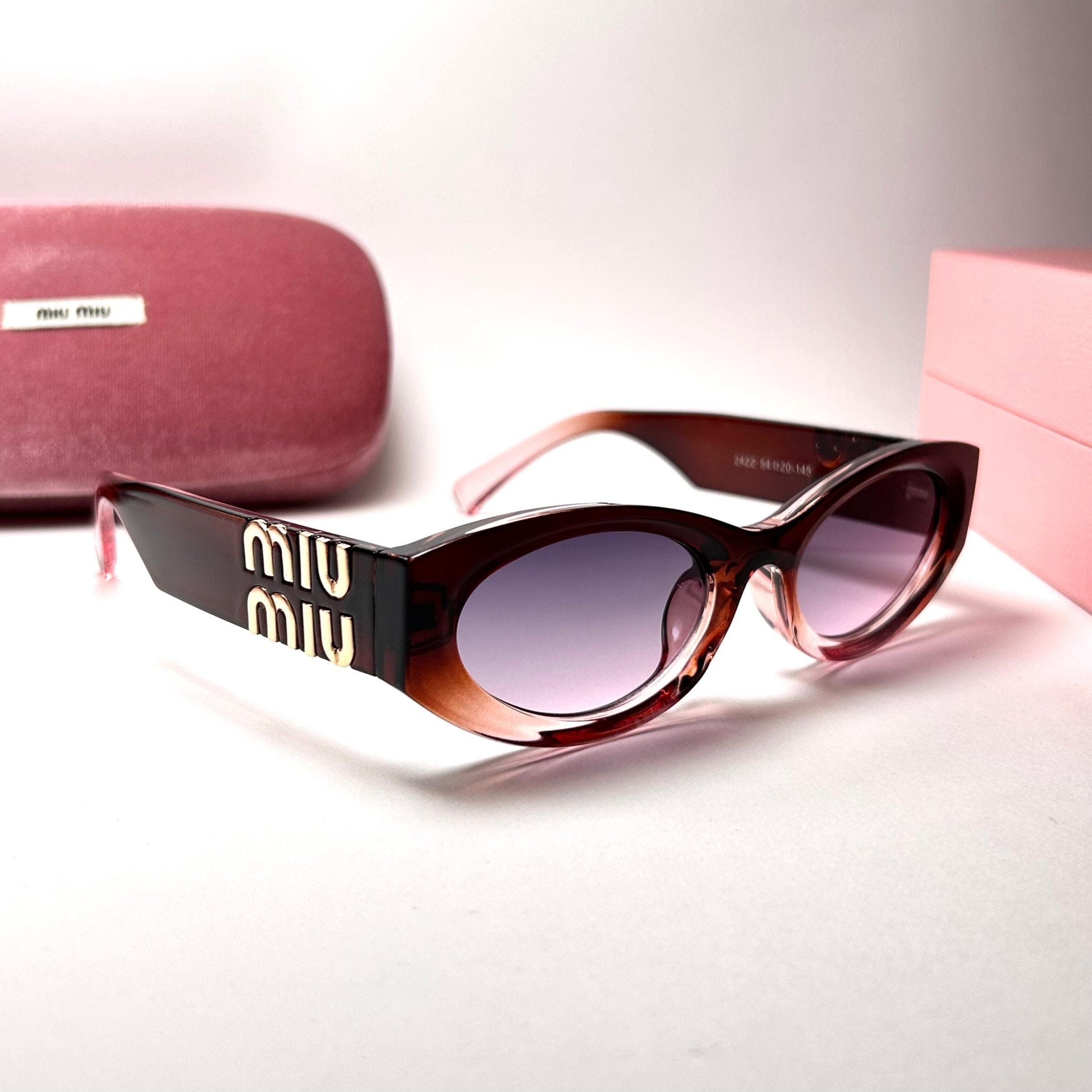 Miu Miu Glimpse Oval – Mix Berries