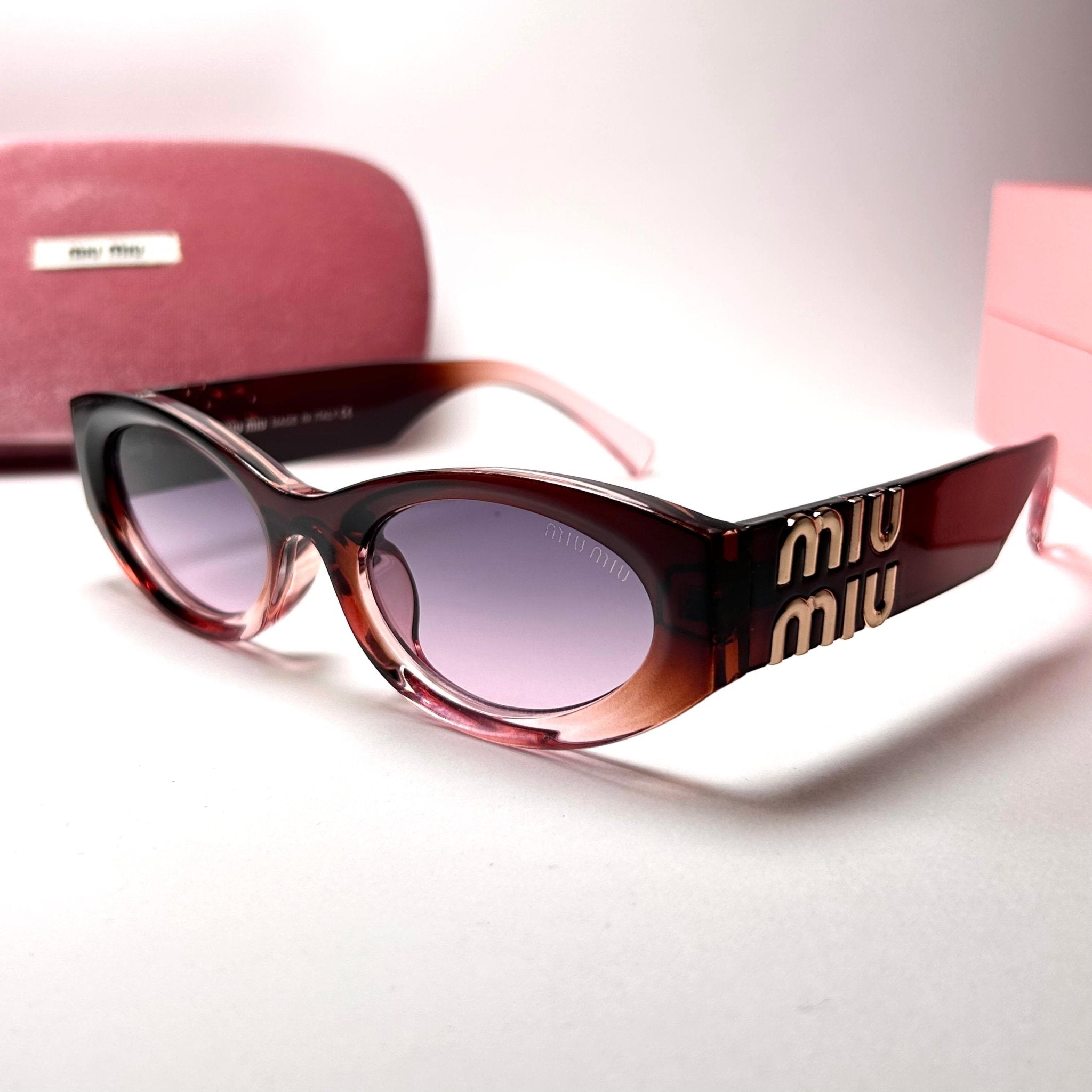 Miu Miu Glimpse Oval – Mix Berries