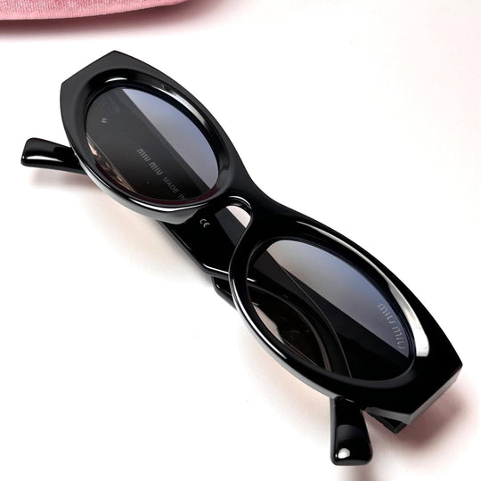 Miu Miu Glimpse Oval – Peach Gradient