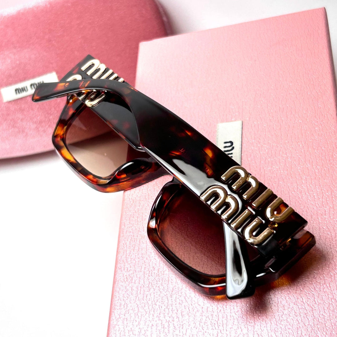 Miu Miu Glimpse Square - Glamour